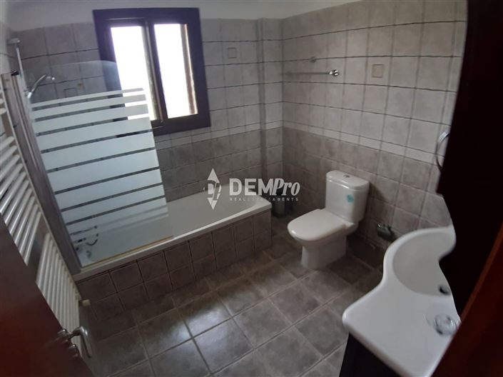 Image No.18-5 Bed Villa for sale