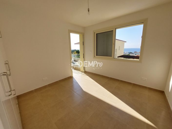 Image No.12-3 Bed Villa for sale