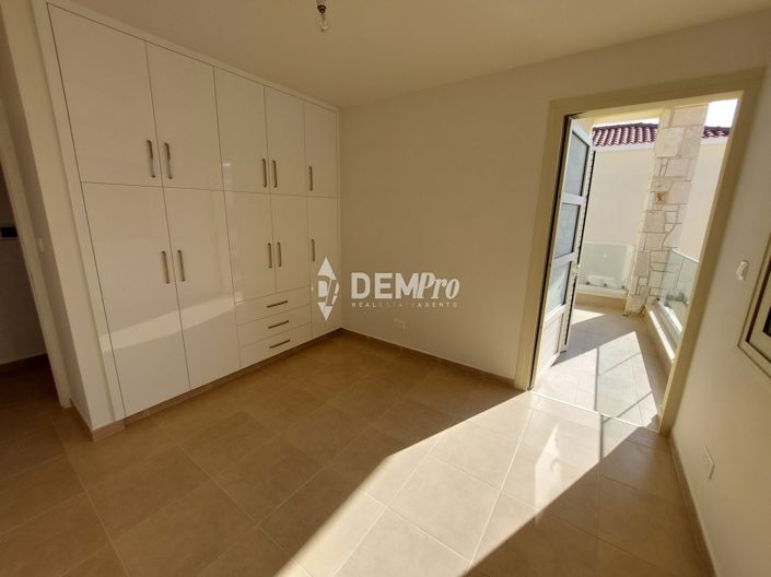 Image No.14-3 Bed Villa for sale