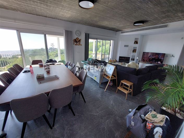 Image No.5-4 Bed Villa for sale