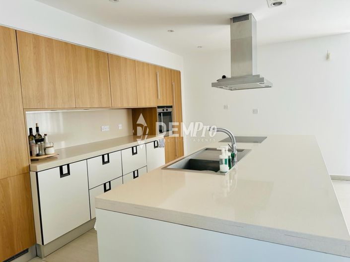 Image No.7-5 Bed Villa for sale