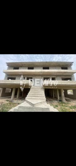 Image No.1-3 Bed Villa for sale