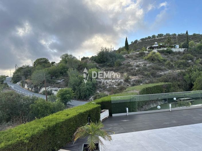 Image No.8-4 Bed Villa for sale