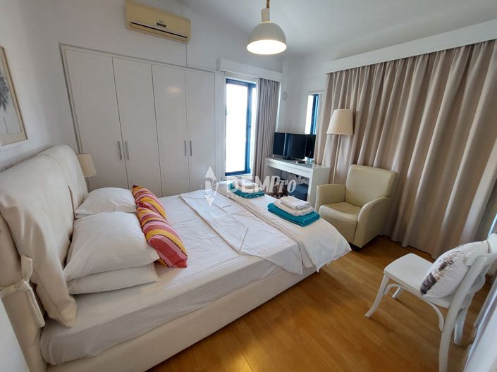 Image No.18-5 Bed Villa for sale