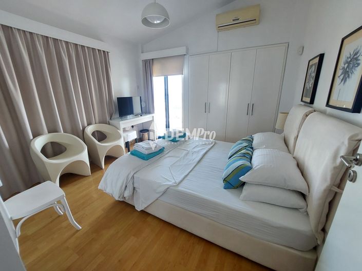 Image No.20-5 Bed Villa for sale