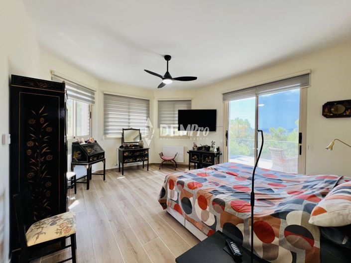 Image No.25-3 Bed Villa for sale