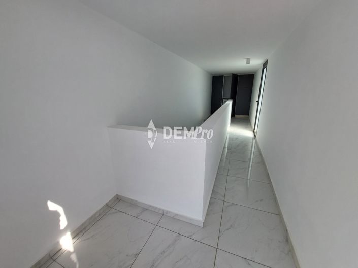 Image No.22-4 Bed Villa for sale