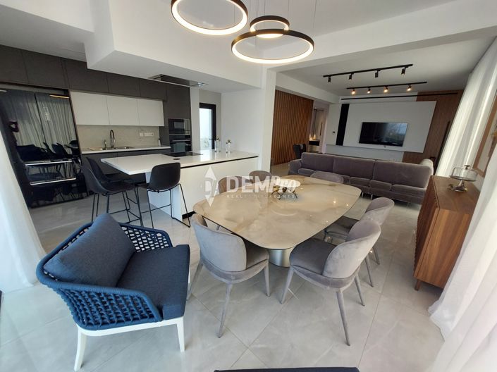 Image No.7-4 Bed Villa for sale