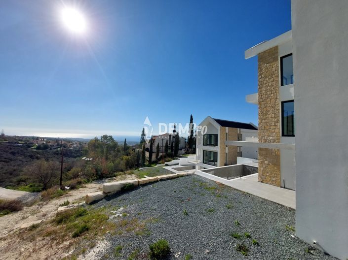 Image No.12-4 Bed Villa for sale