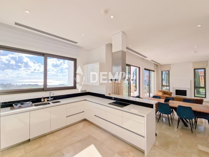 Image No.19-3 Bed Villa for sale