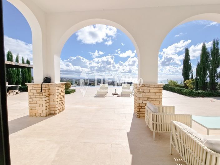 Image No.41-3 Bed Villa for sale