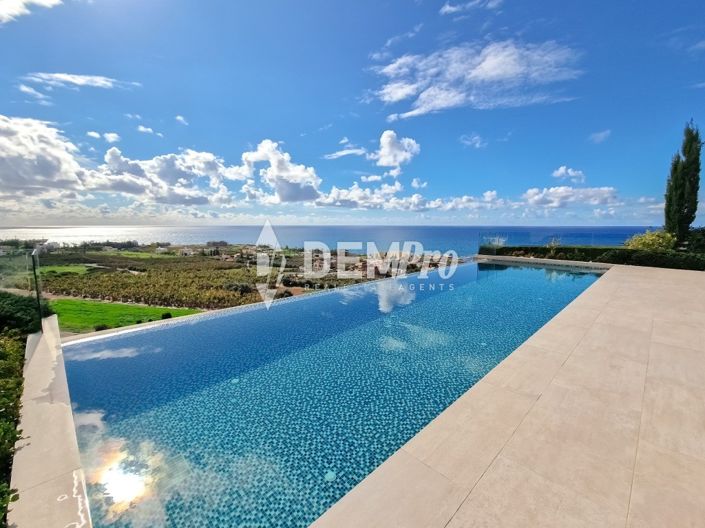 Image No.45-3 Bed Villa for sale