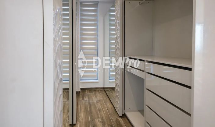 Image No.19-4 Bed Villa for sale