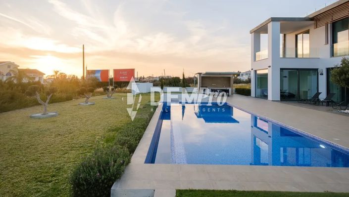 Image No.34-4 Bed Villa for sale