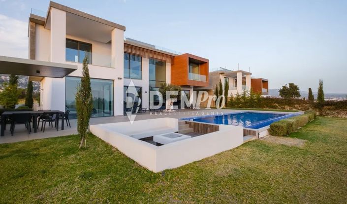 Image No.36-4 Bed Villa for sale