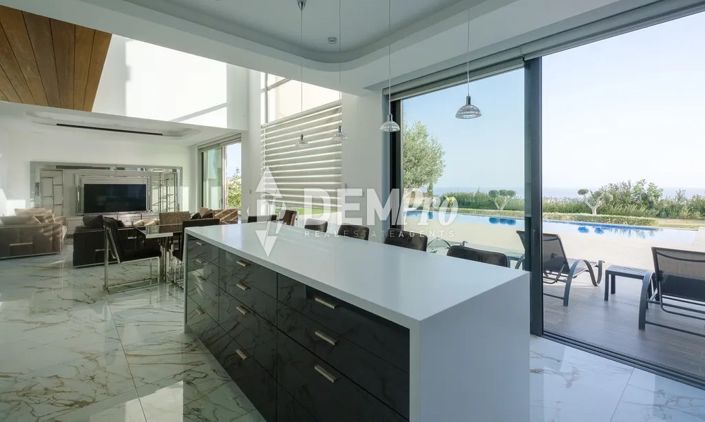 Image No.9-4 Bed Villa for sale