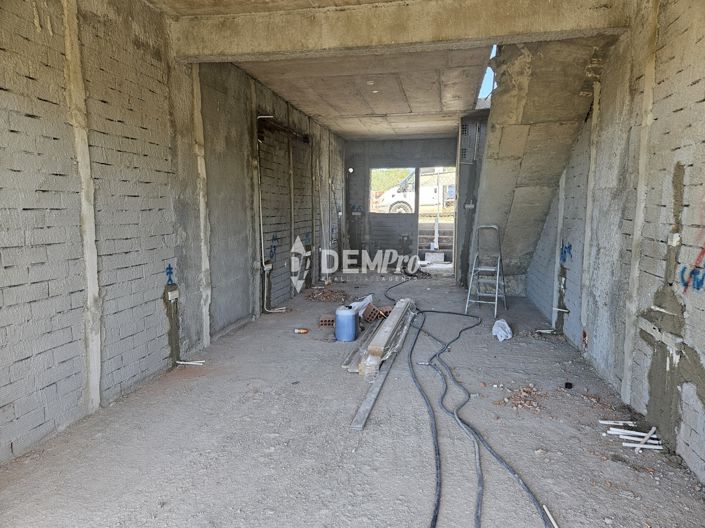 Image No.16-2 Bed Villa for sale