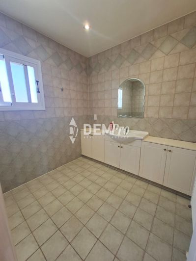 Image No.16-4 Bed Villa for sale