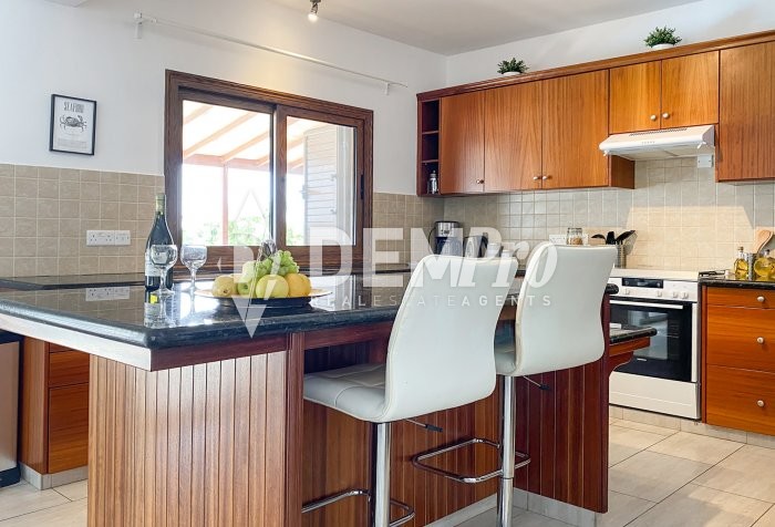 Image No.6-4 Bed Villa for sale