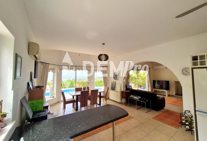 Image No.2-3 Bed Villa for sale