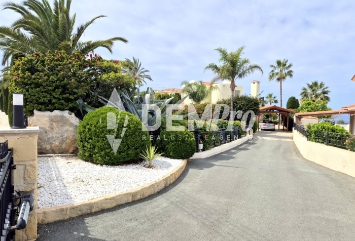 Image No.27-3 Bed Villa for sale