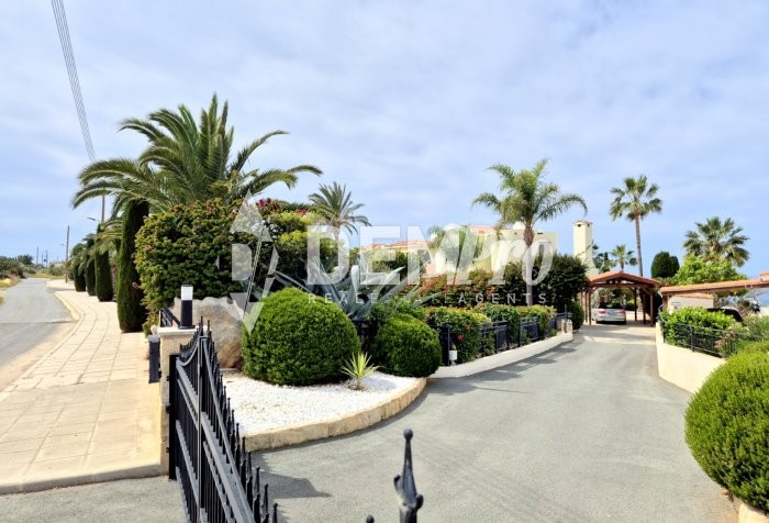 Image No.29-3 Bed Villa for sale