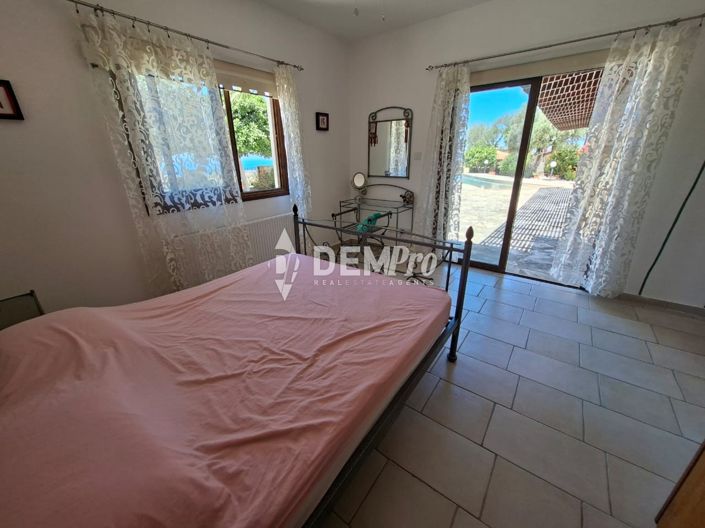 Image No.17-3 Bed Villa for sale