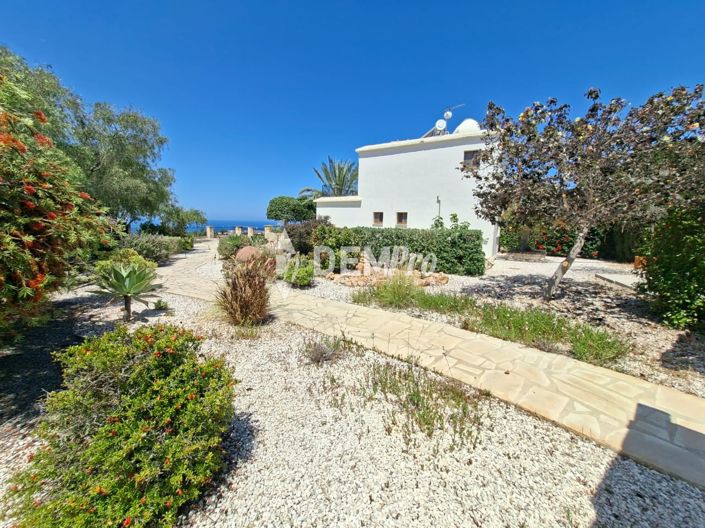 Image No.53-3 Bed Villa for sale