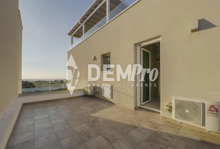 Image No.17-3 Bed Villa for sale