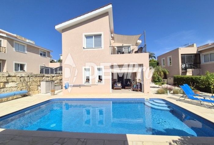 Image No.27-3 Bed Villa for sale