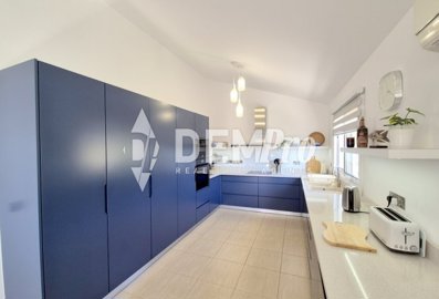 55565-villa-for-sale-in-talafull