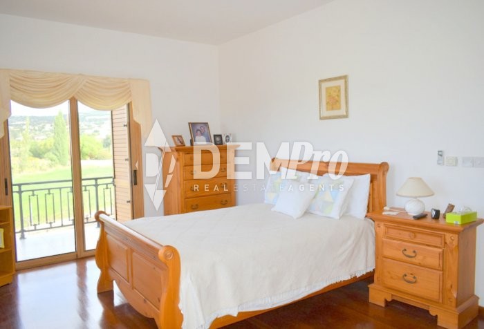 Image No.7-3 Bed Villa for sale