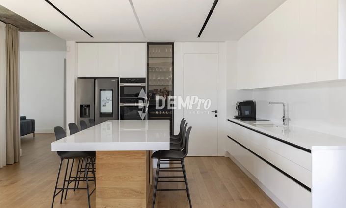 Image No.3-4 Bed Bungalow for sale