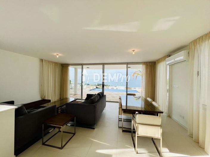 Image No.4-3 Bed Villa for sale