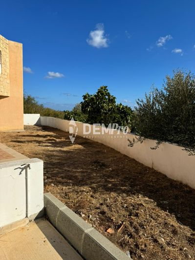 Image No.20-2 Bed Villa for sale