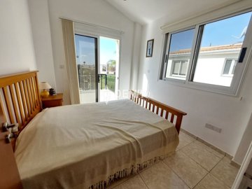 60280-villa-for-sale-in-peyiafull