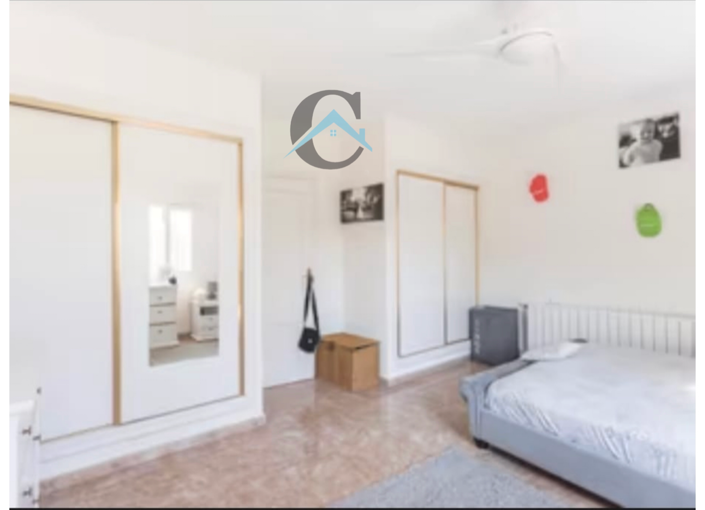 Image No.16-5 Bed Country House for sale