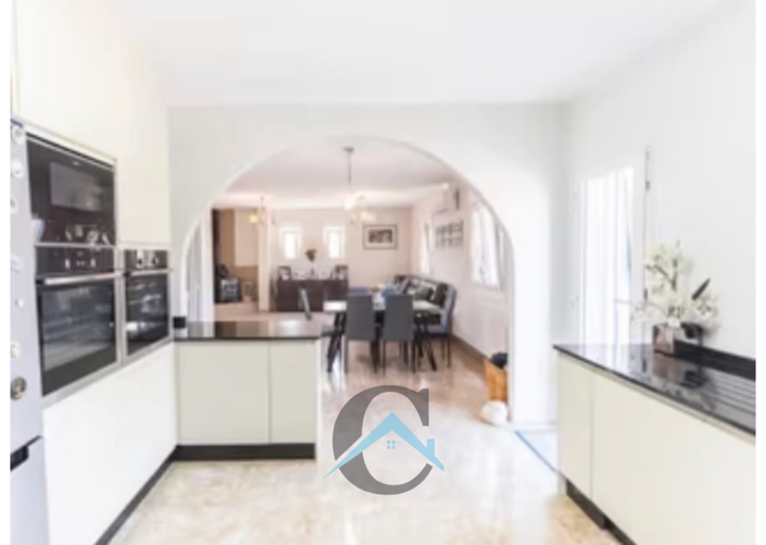 Image No.18-5 Bed Country House for sale