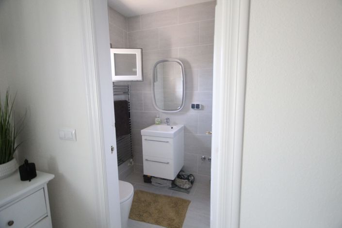 Image No.32-5 Bed Country House for sale