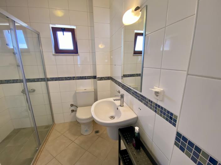 Image No.34-3 Bed Villa / Detached for sale