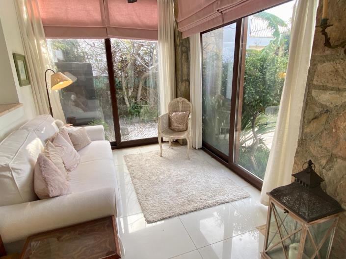 Image No.19-3 Bed Villa / Detached for sale