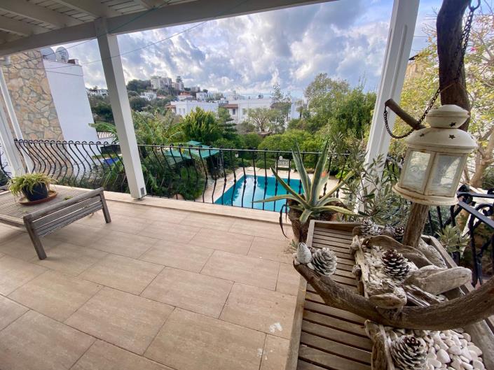 Image No.39-3 Bed Villa / Detached for sale