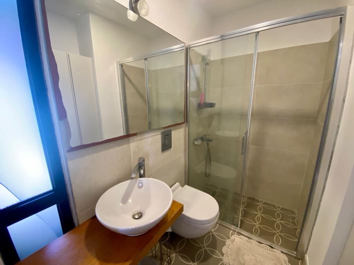 Image No.15-3 Bed Villa / Detached for sale