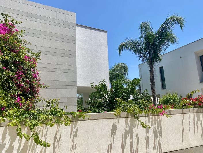 Image No.40-3 Bed Villa / Detached for sale