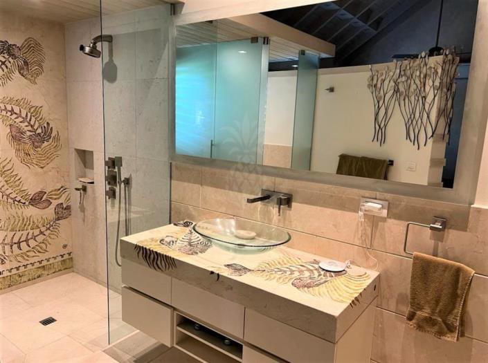 Image No.20-5 Bed Villa / Detached for sale