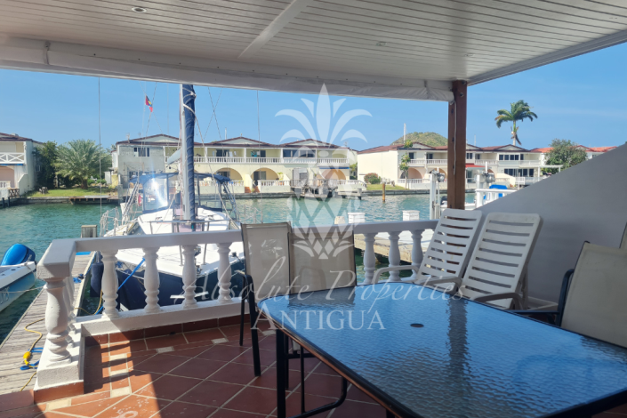 Image No.9-3 Bed Villa / Detached for sale