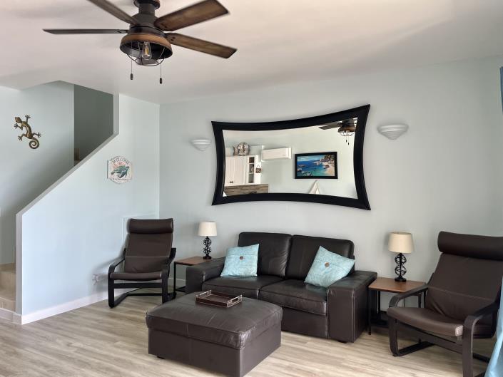 Image No.4-2 Bed Townhouse for sale