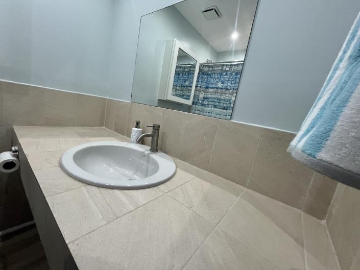 Image No.11-2 Bed Townhouse for sale