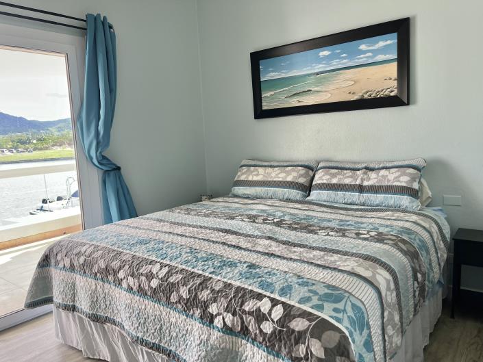 Image No.12-2 Bed Townhouse for sale