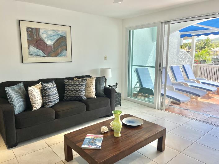 Image No.5-2 Bed Townhouse for sale